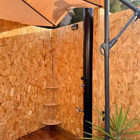 Dans Bulle Grandiose, Avec Spa, La Tete Dans Les Etoiles Luxuszelt *