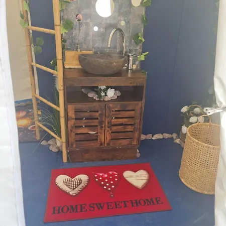 Luxuszelt Dans Bulle Grandiose, Avec Spa, La Tete Dans Les Etoiles Six-Fours-les-Plages